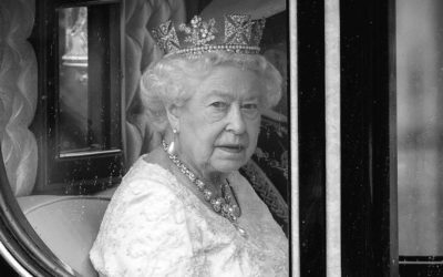 Elhunyt II. Erzsébet királynő, a világ második leghosszabb ideig regnáló uralkodója