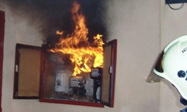 Elektromos tűz volt a Tóvárosi suliban – gyorsan eloltották