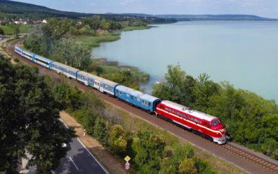A Székesfehérvárról és Lepsényből Balatonfüred felé tartó szakaszon vonatok helyett pótlóbuszok közlekednek egész héten