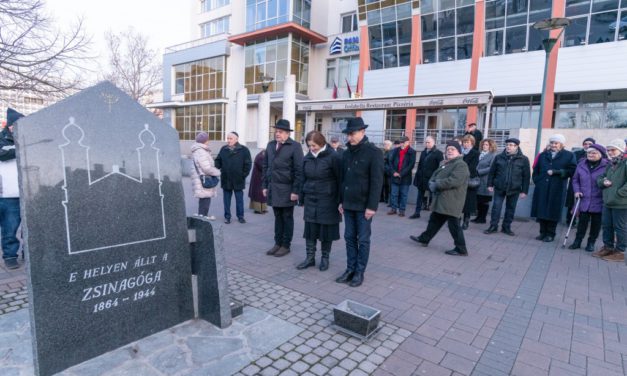 A Wannsee-i konferenciára és a holokauszt 80. évfordulójára emlékeztek