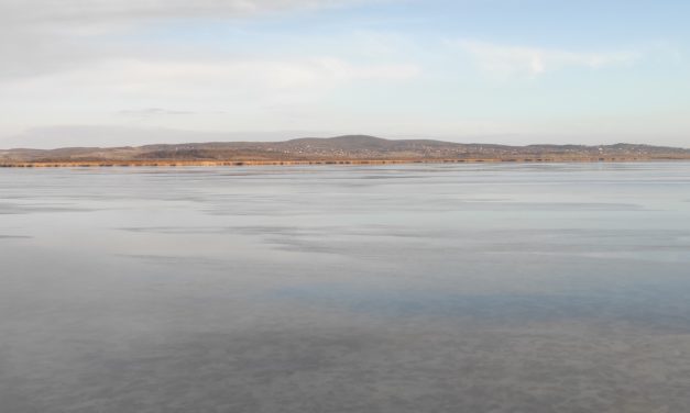 Befagyott a Velencei-tó