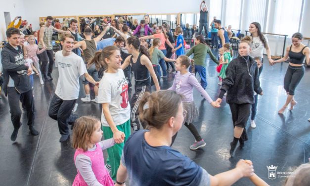 Betekintés a kulisszák mögé – nyílt napot tartott a Székesfehérvári Balett Színház
