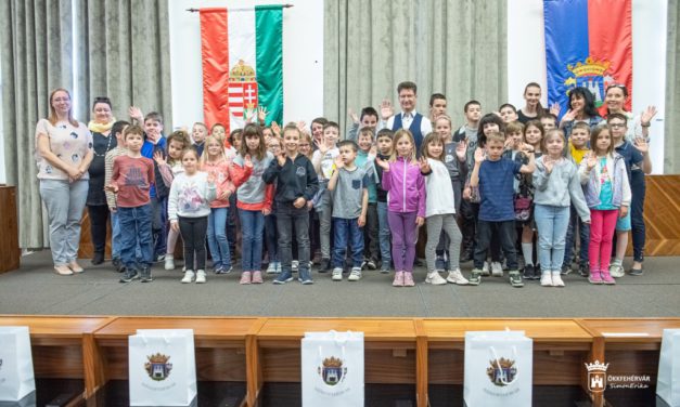 Hétvezéres és Arany EGYMI-s diákok találkoztak Fehérvár polgármesterével