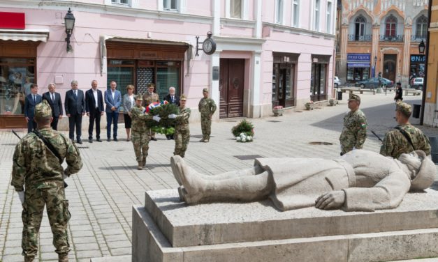 Megemlékezés a hősök napján