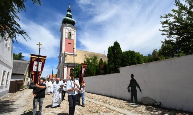 Iván-napi búcsú koljivoszenteléssel a szerb ortodox egyházközség legnagyobb ünnepén