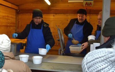 A hagyomány folytatódott: ismét nagy siker volt az újévi lencsézés Fehérváron