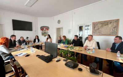 Kerekasztal beszélgetés a vármegye rendőri vezetése és a médiák képviselői között