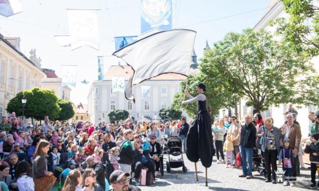 Gyereknapon ismét Hetedhét Játékfesztivál a Belvárosban