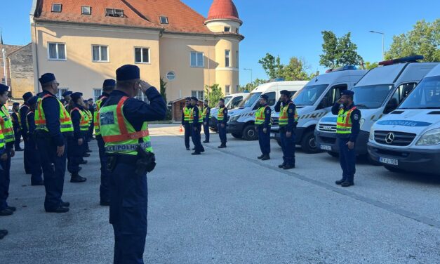 Rendőreink az utakon