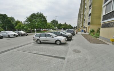 39 parkolóhellyel bővült Szedreskert