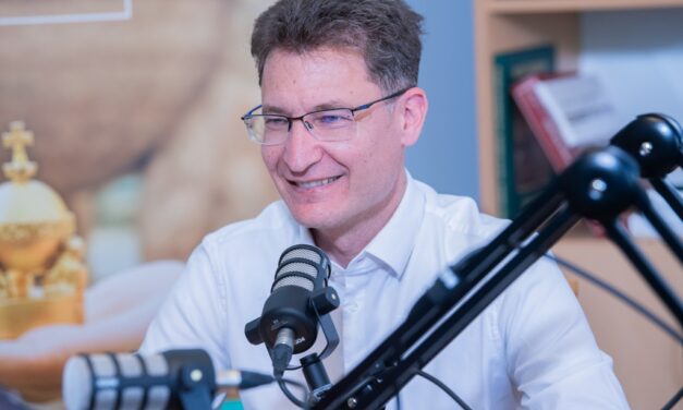 Cser-Palkovics András az ÖKK Podcast-ben: Az egyensúlyokat meg kell próbálni jól megtalálni