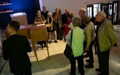 Tárlatvezetésen kapott polgármesteri elismerést a jubileumi kiállítás megálmodója