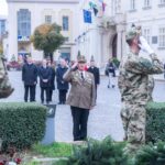 Koszorúzásokkal tisztelegtek az elhunyt katonák emléke előtt