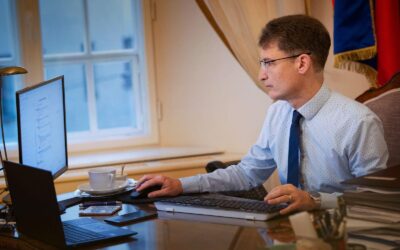 Online közmeghallgatást tart szerdán Székesfehérvár polgármestere, dr. Cser-Palkovics András