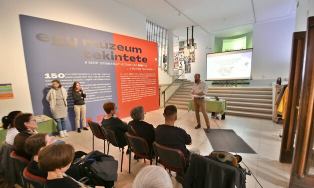 Pedagógusok számára tartottak múzeumpedagógiai börzét a Szent István Király Múzeumban