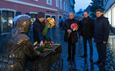 Esőben is megünnepelték a Katalinokat Fehérváron