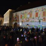 Felgyúlt a remény gyertyája Székesfehérvár adventi koszorúján