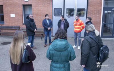 Az ünnepek alatt is szolgálnak – a mentősöket köszöntötték