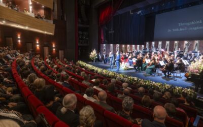 Sikeres újévi szimfonikus koncert, polgármesteri dirigálással