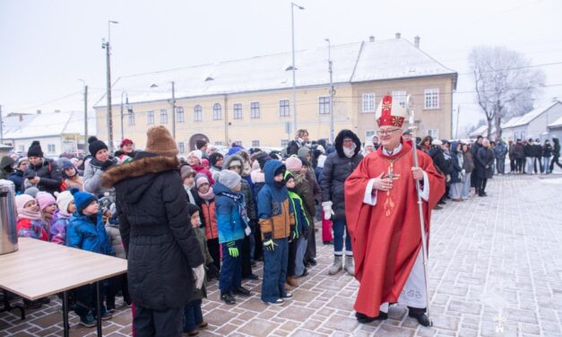 Ünnepi szentmisével emlékeztek Szent Sebestyén napján Székesfehérvár fogadalmára