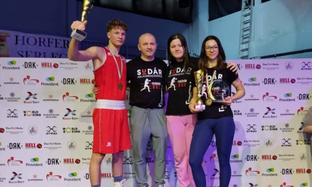 Turós Levente az idősebbek és nehezebbek között is tarolt, jól szerepeltek az FKSE öklözői az év kiemelt versenyén