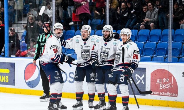 ICEHL: újra elkapta a Volán a rekordbajnokot, 2-2-re áll a csata!