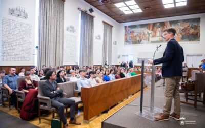 A Fehérvári Diáknapok legjobb produkcióit díjazták a városházi gálán