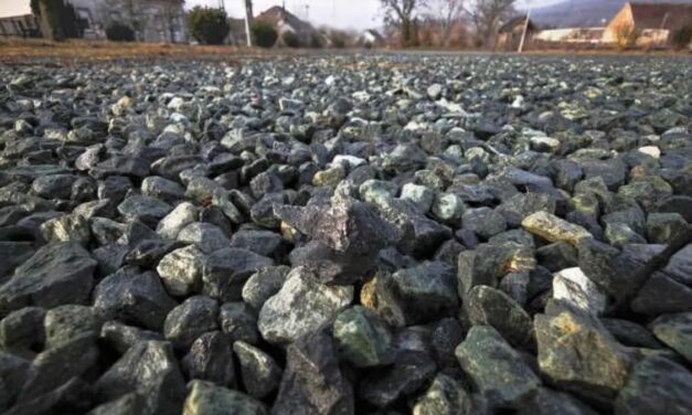 Fehérváron is ellenőrizték az útfelújításoknál használt kőzúzalékot
