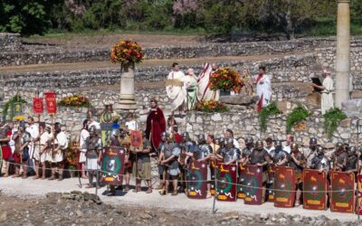 Császári bevonulás, harci bemutató – megkezdődött a Floralia Gorsiumban
