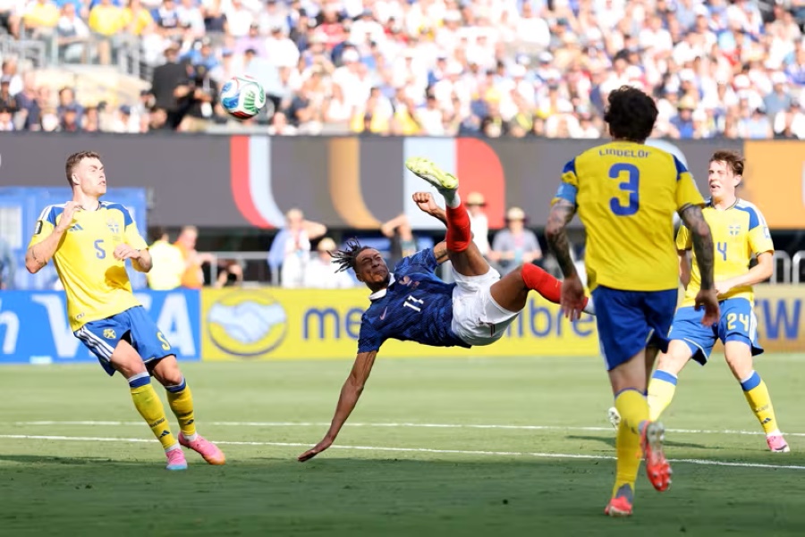 FIFA_vb_26_Fra_Sve_Olise