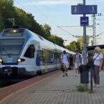 Székesfehérváron is megáll a Balatonra tartó új Vízipók sebesvonat