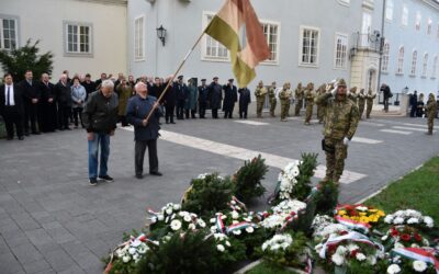 Ismét méltó módon emlékezett az 1956-os forradalom és szabadságharc hőseire Székesfehérvár