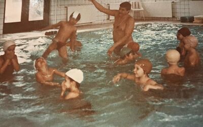 Delfin SE: tanuszodai tanmese – 40 éve indult az oktatás az ország első „masszek” uszodájában