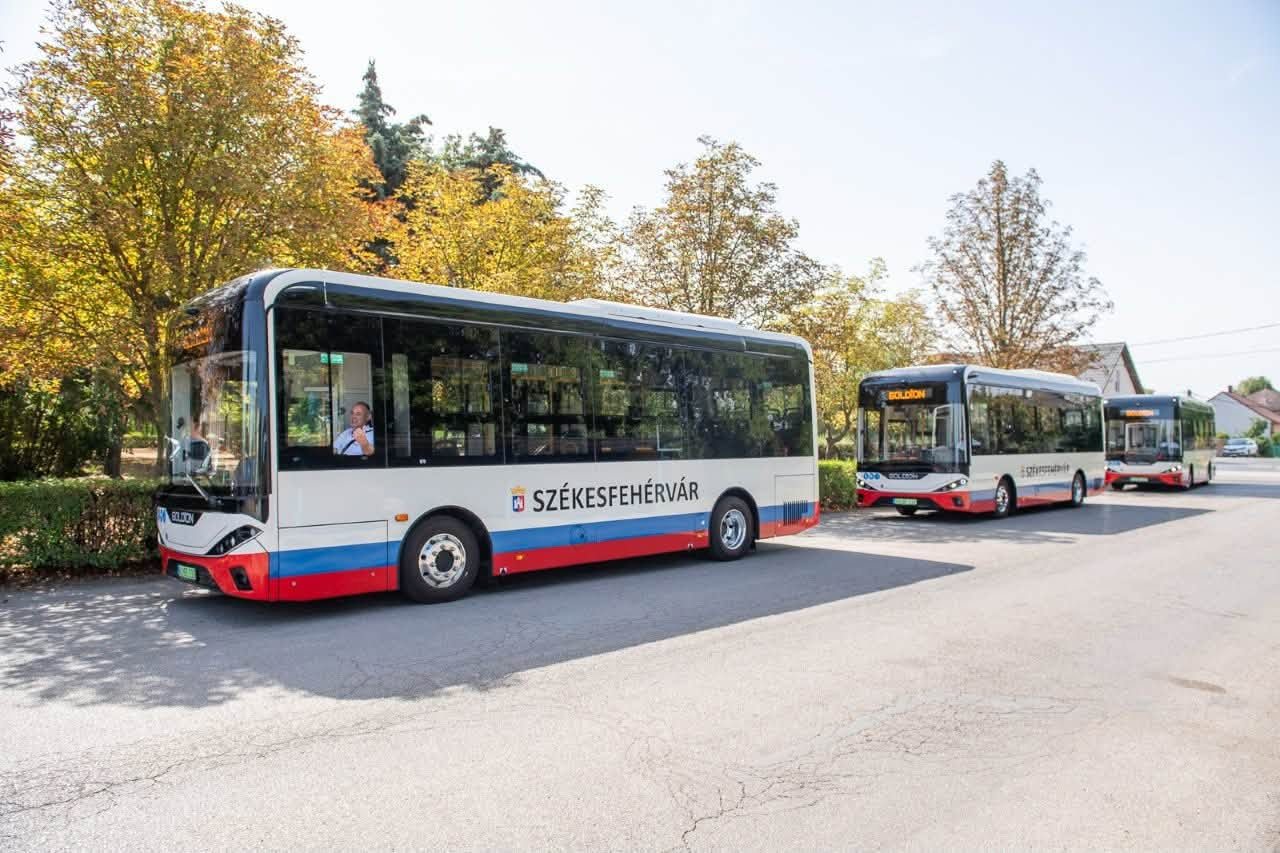Midibuszok_Szfv1