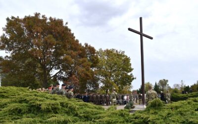 Emlékünnepséggel búcsúztatták a német és magyar hadisírokat gondozó katonákat